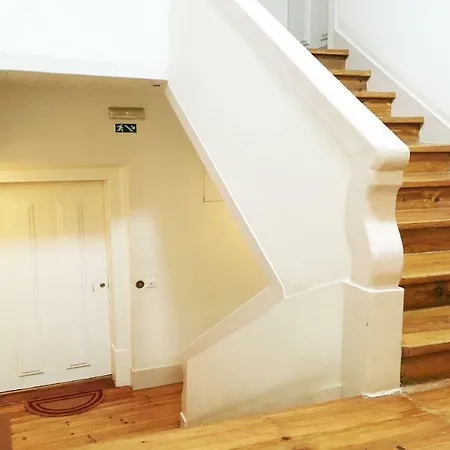 Futuristic Space Loft In Baixa-chiado Apartment *