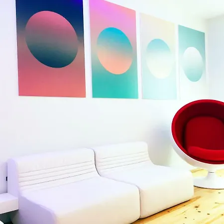 Futuristic Space Loft In Baixa-chiado Lisbon