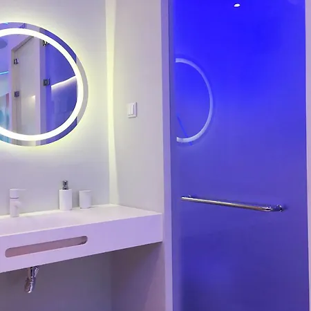 Apartment Futuristic Space Loft In Baixa-chiado