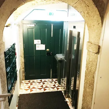 Apartment Futuristic Space Loft In Baixa-chiado Lisbon